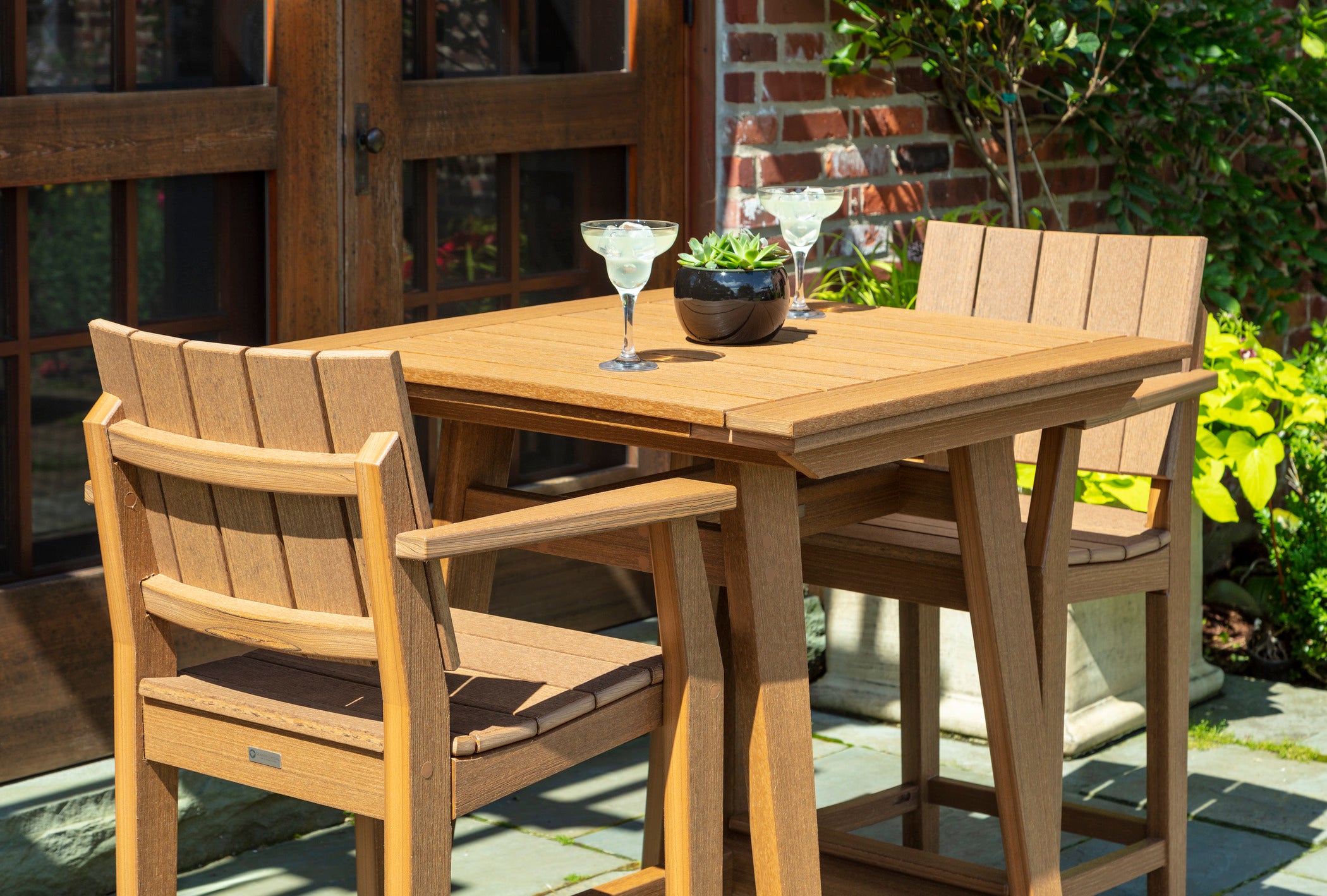MAD Balcony Table 33"