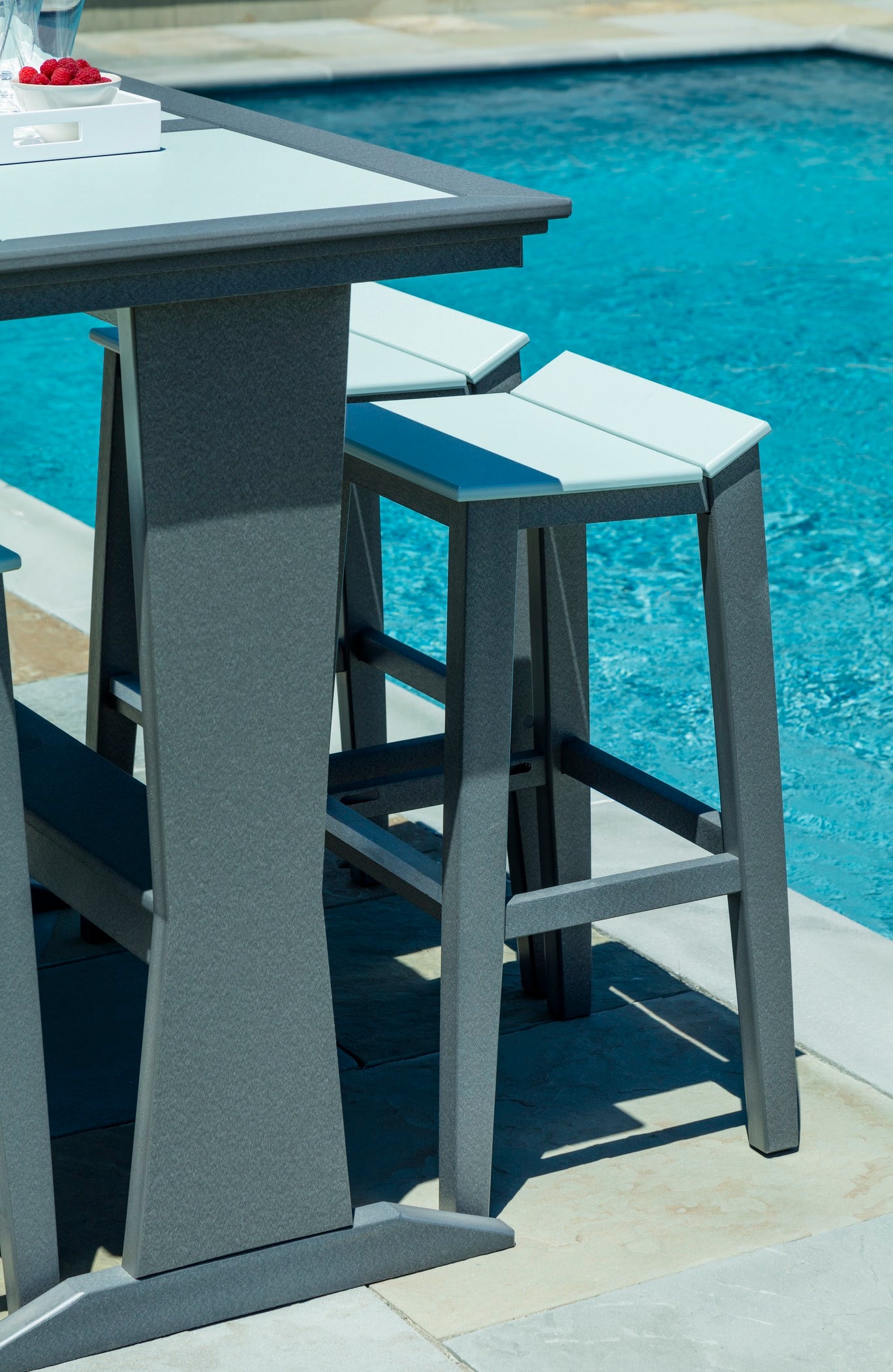 Seaside Casual SYM Pub Table – Modern Outdoor Bar-Height Table