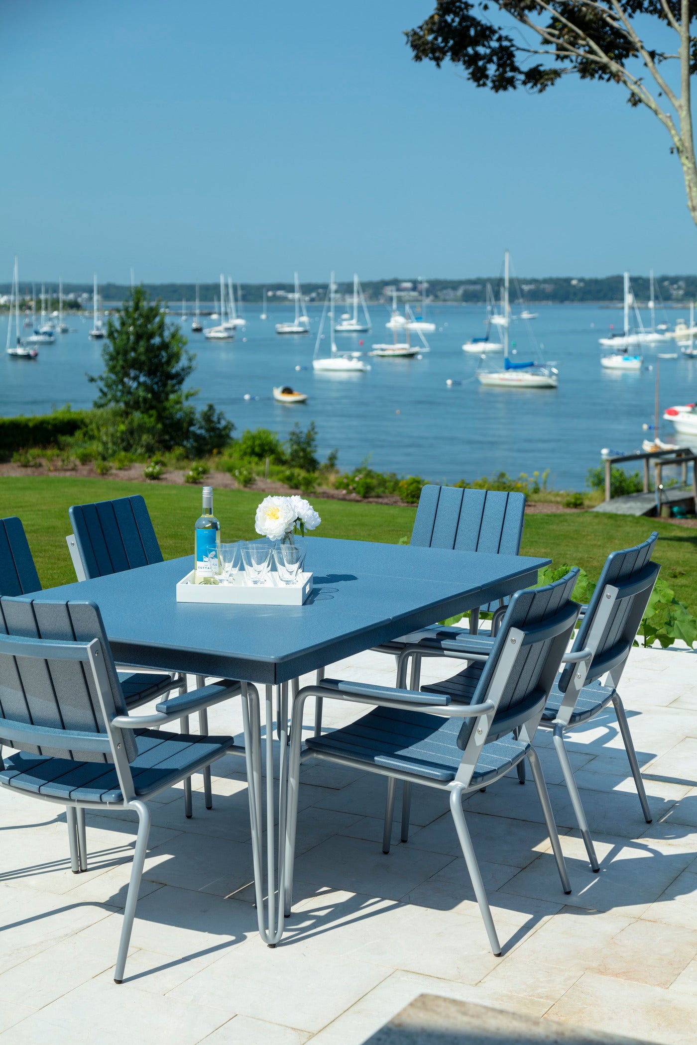 HIP Long Dining Table | Modern Outdoor Table with Hairpin Legs