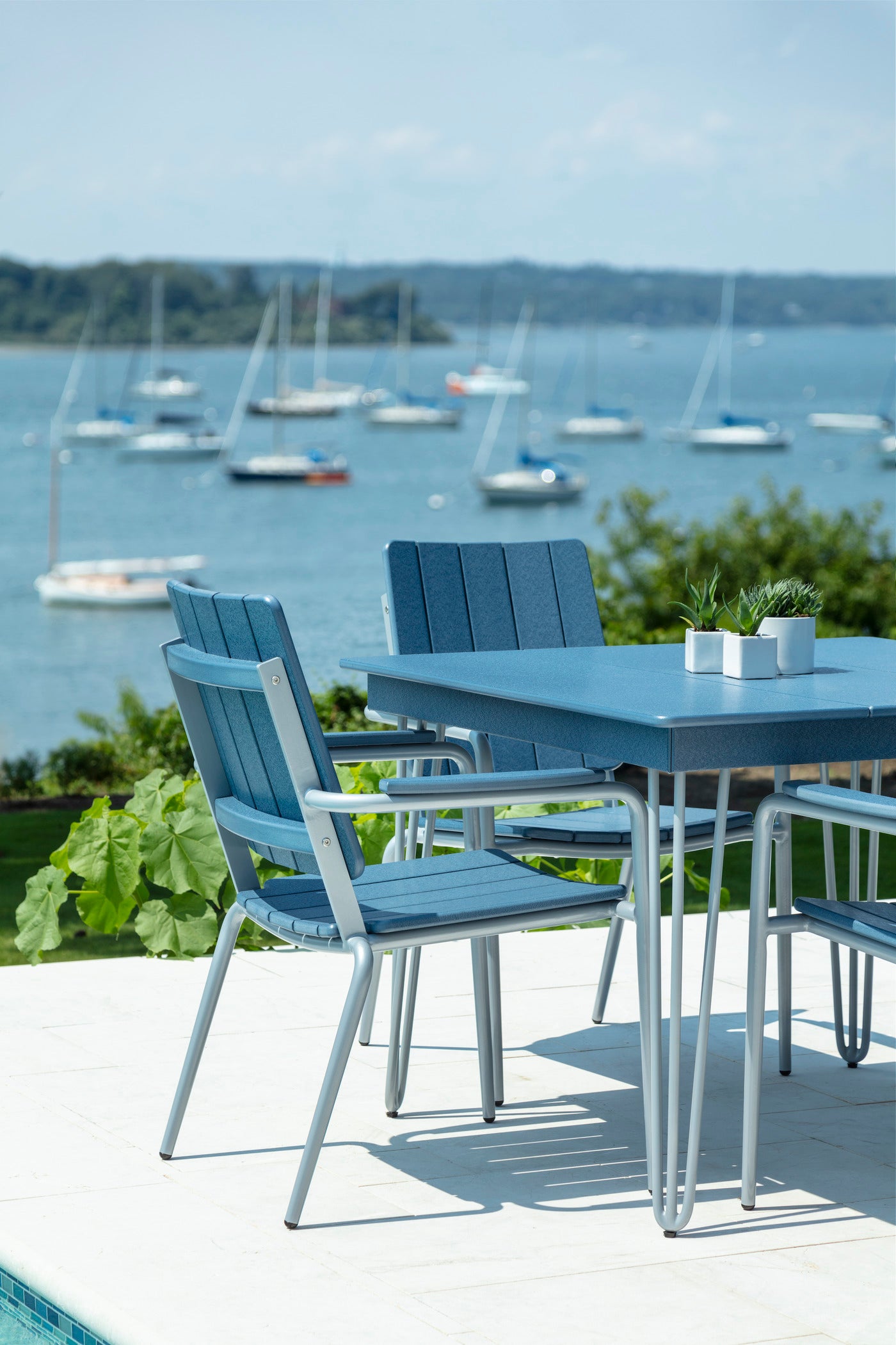 HIP Square Dining Table | Modern Outdoor Table with Hairpin Legs