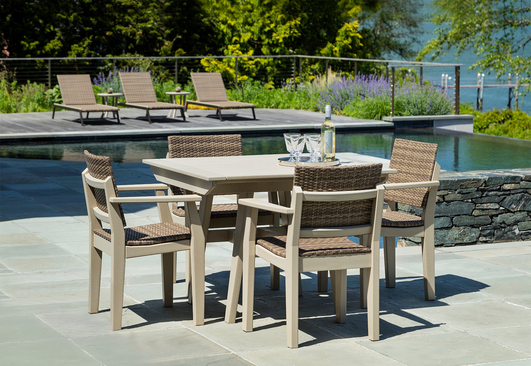 MAD Dining Table 40"