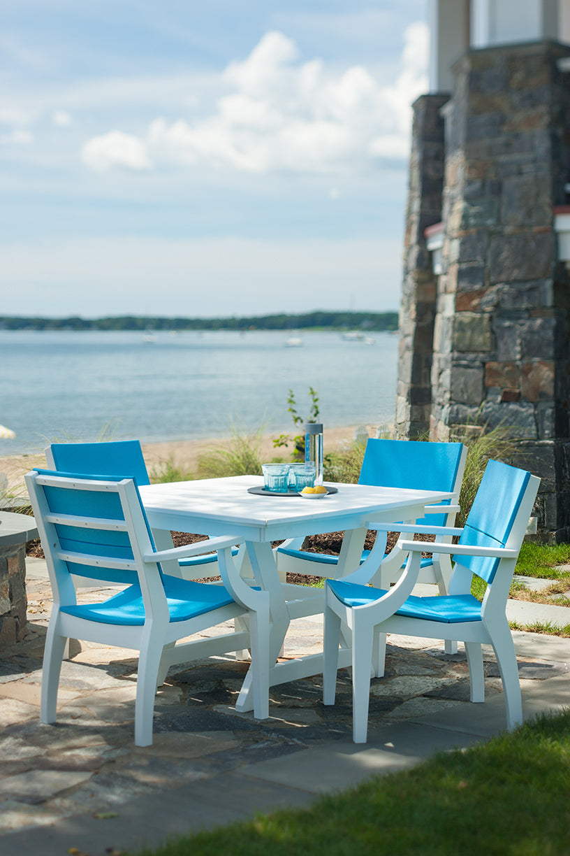 Seaside Casual SYM 44" Dining Table – Modern Outdoor Dining
