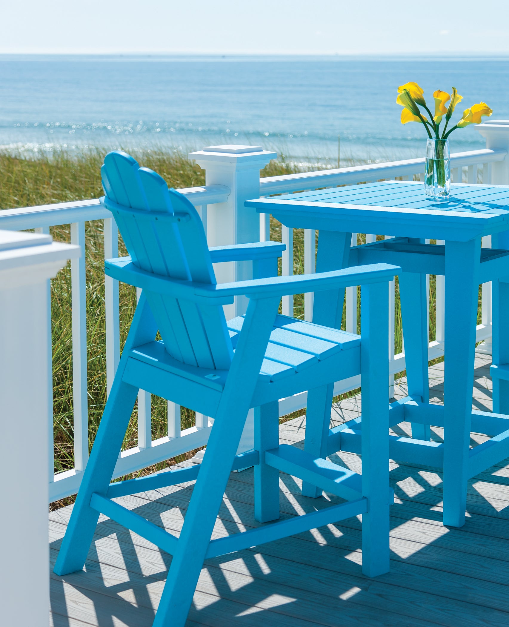 MAD Balcony Table 40"