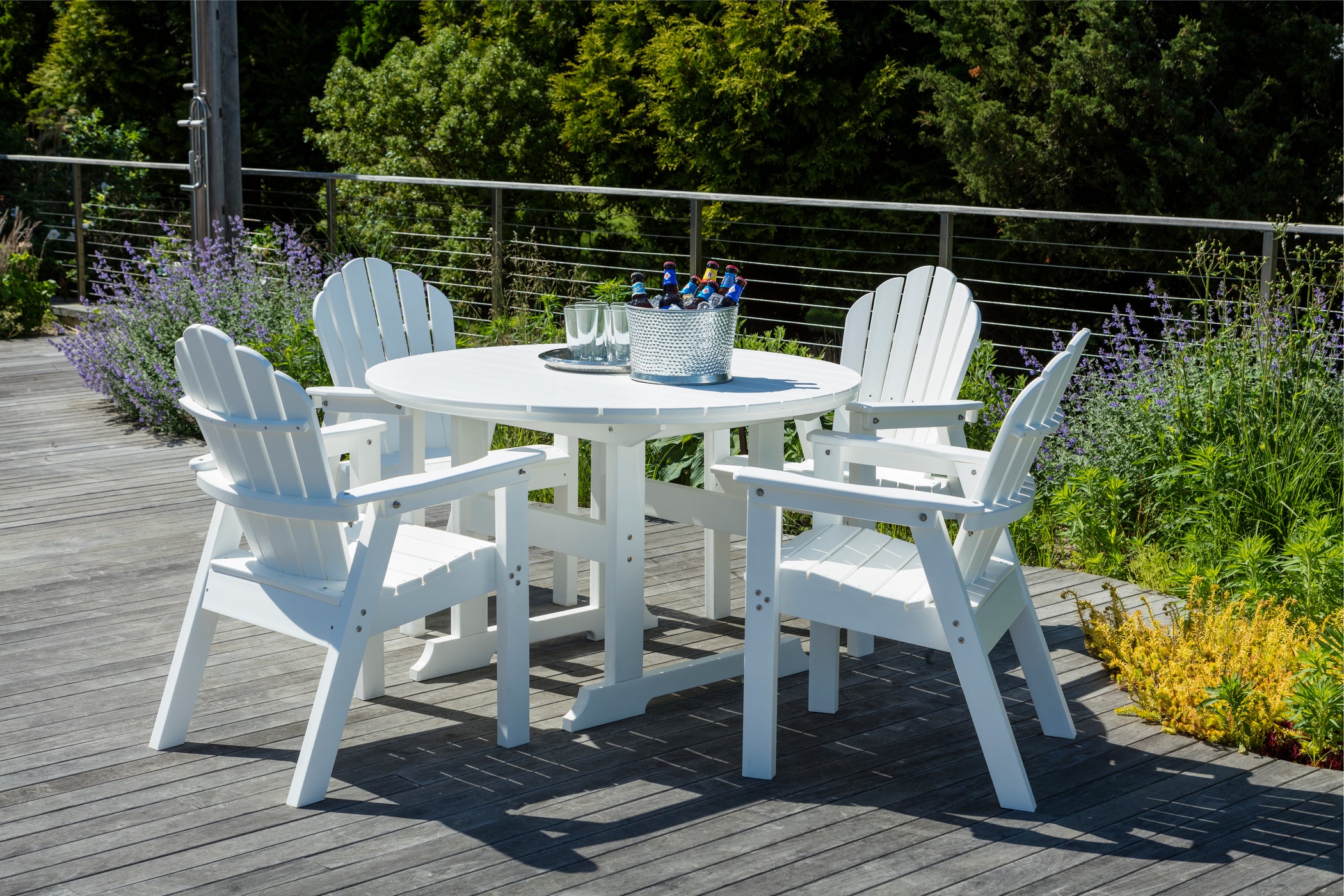 Salem Round Dining Table 48-Inch by Seaside Casual | Durable Outdoor Patio Table